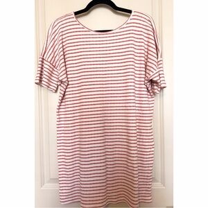 Zara Red and White Striped T-Shirt, size L